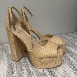 Raffia high heel sandals